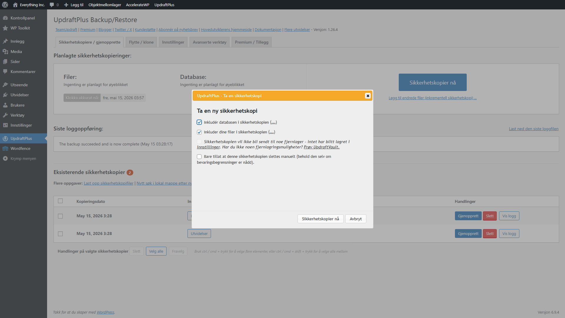 "Ta en sikkerhetskopi"-dialogboksen i UpdraftPlus med avkryssingsbokser for database, filer og ekstern lagring
