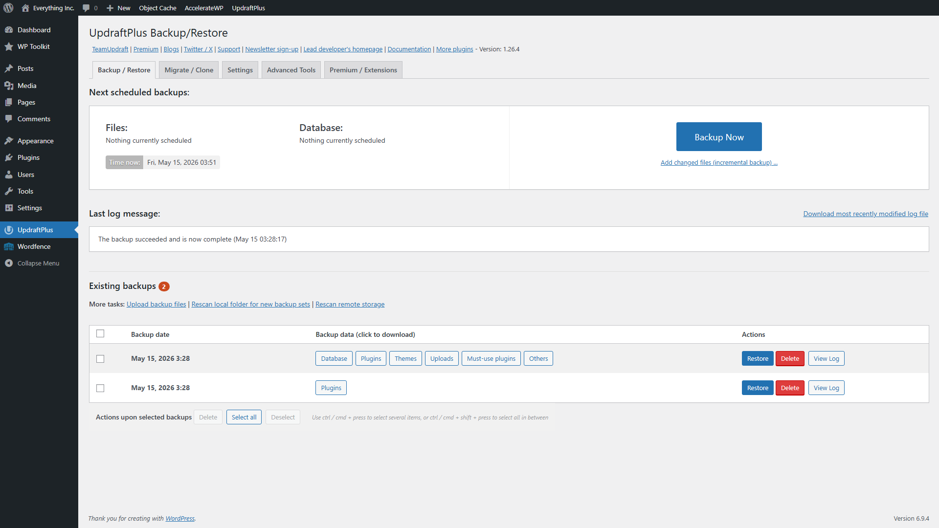 UpdraftPlus Existing Backups list showing a completed backup with separate archive buttons