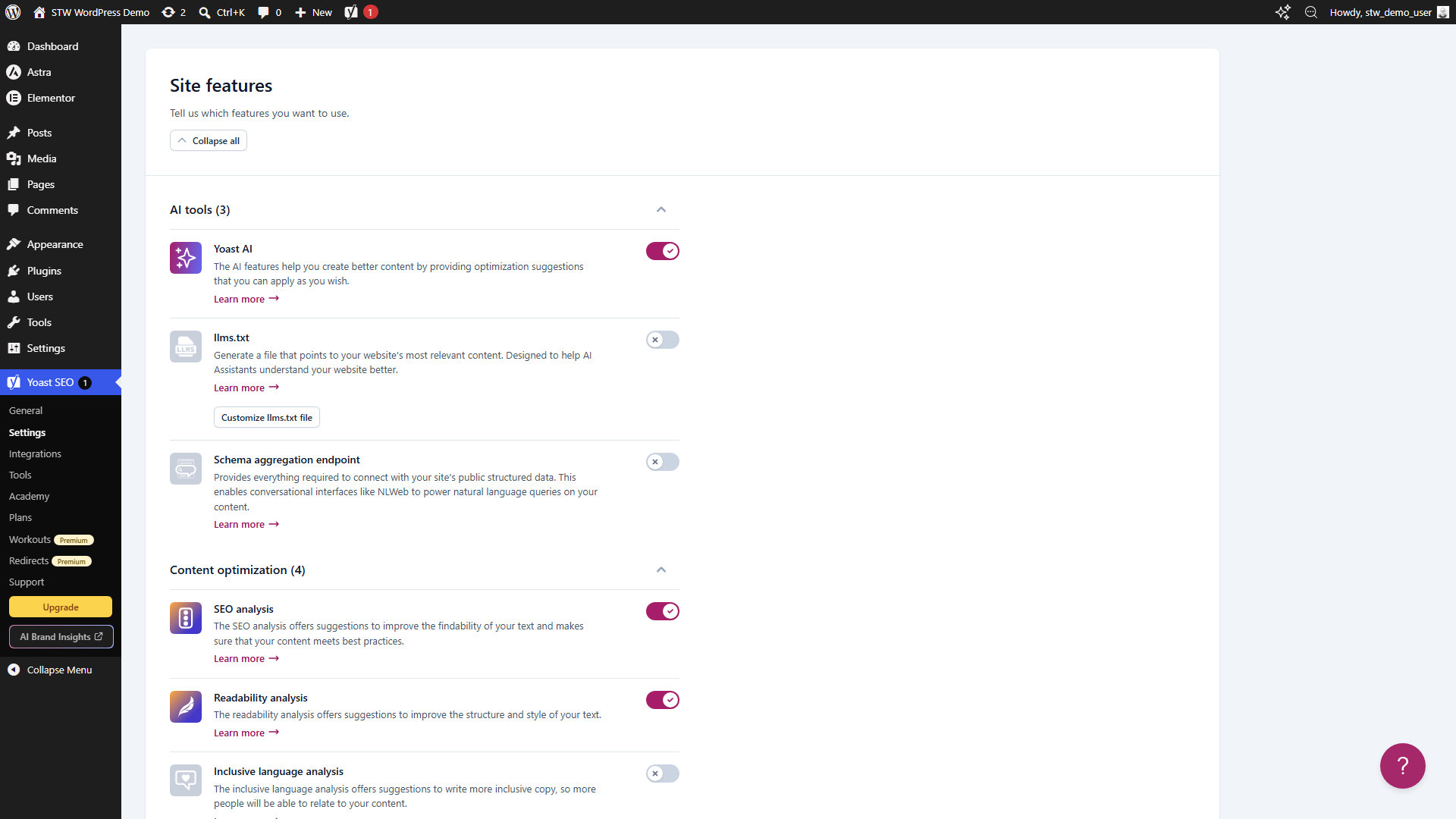 Yoast Site features page showing SEO analysis, readability analysis, and AI tools